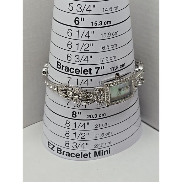 Metropolitan Museum Of Art Quartz Watch MOP Rhinestones Bracelet MMA New Battery - Picture 7 of 10